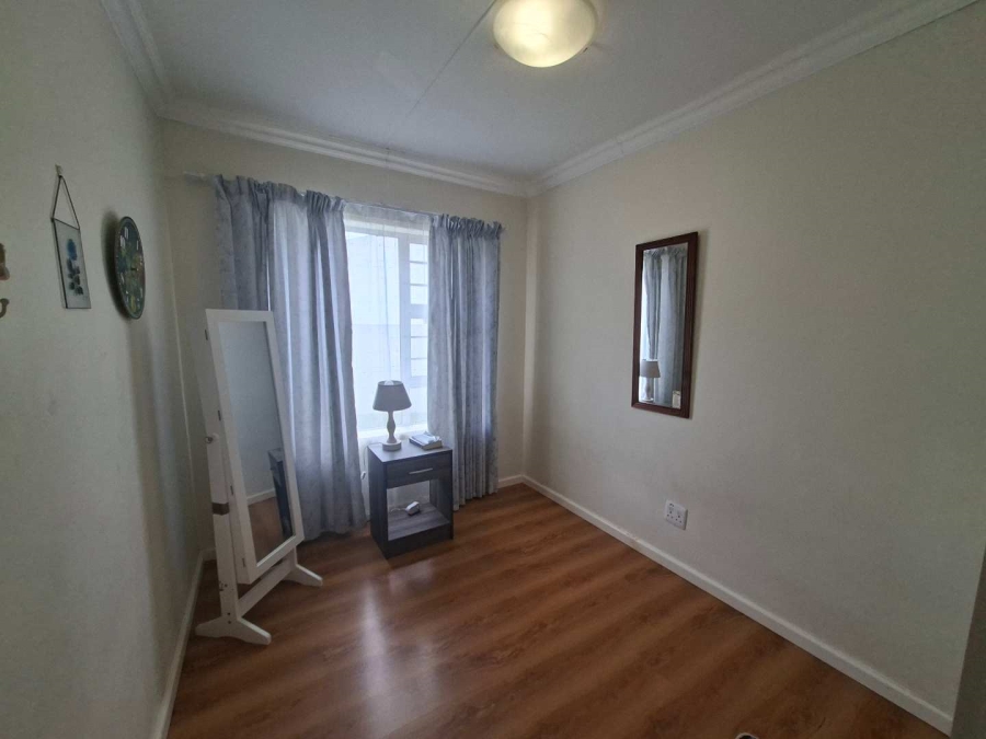 3 Bedroom Property for Sale in Fraaiuitsig Western Cape